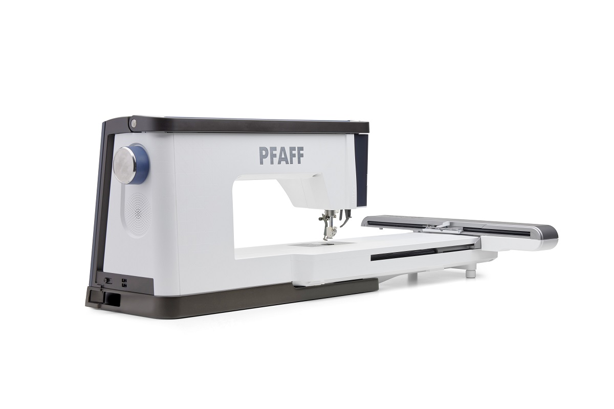 PFAFF creative performance 950 mit Stickmodul