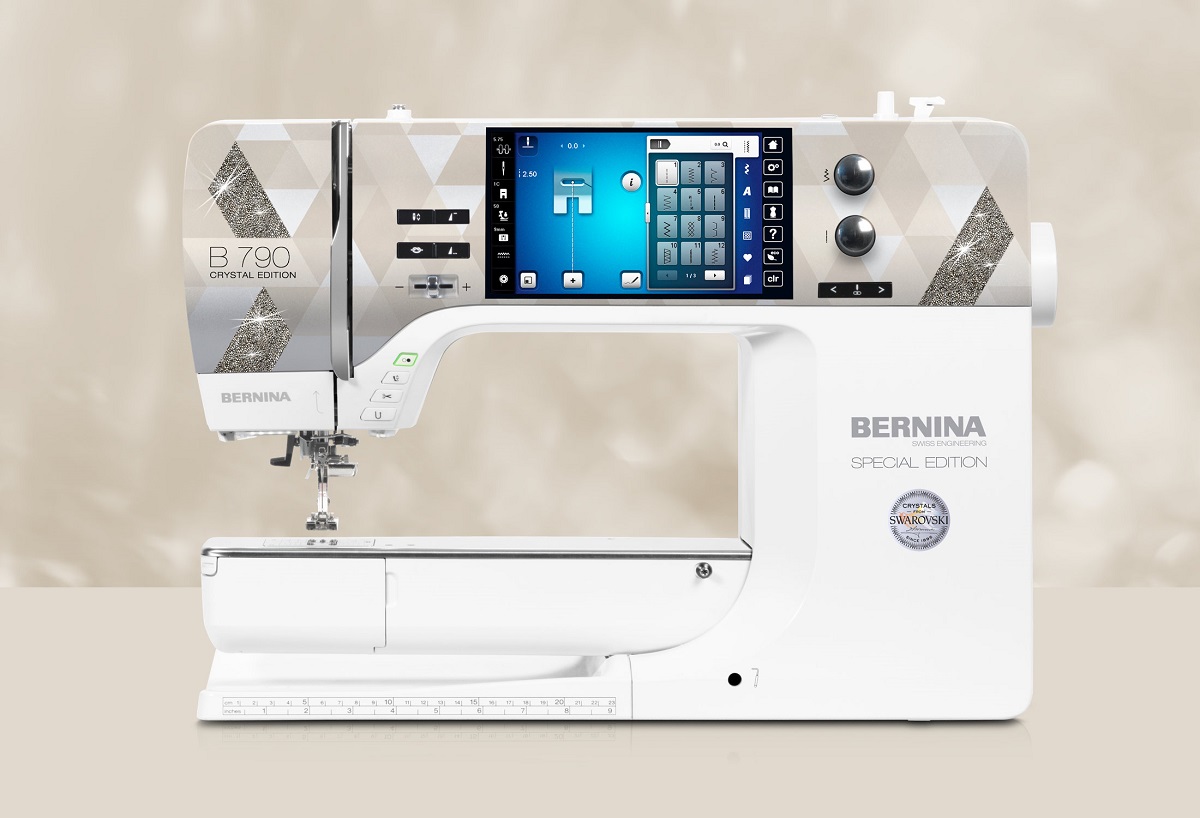 BERNINA 790 Plus Crystal Edition inkl. SDT-Stickmodul v. 2021 Junge second-Hand