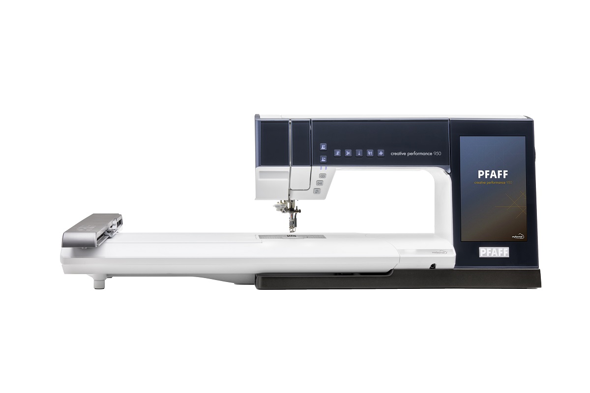 PFAFF creative performance 950 mit Stickmodul