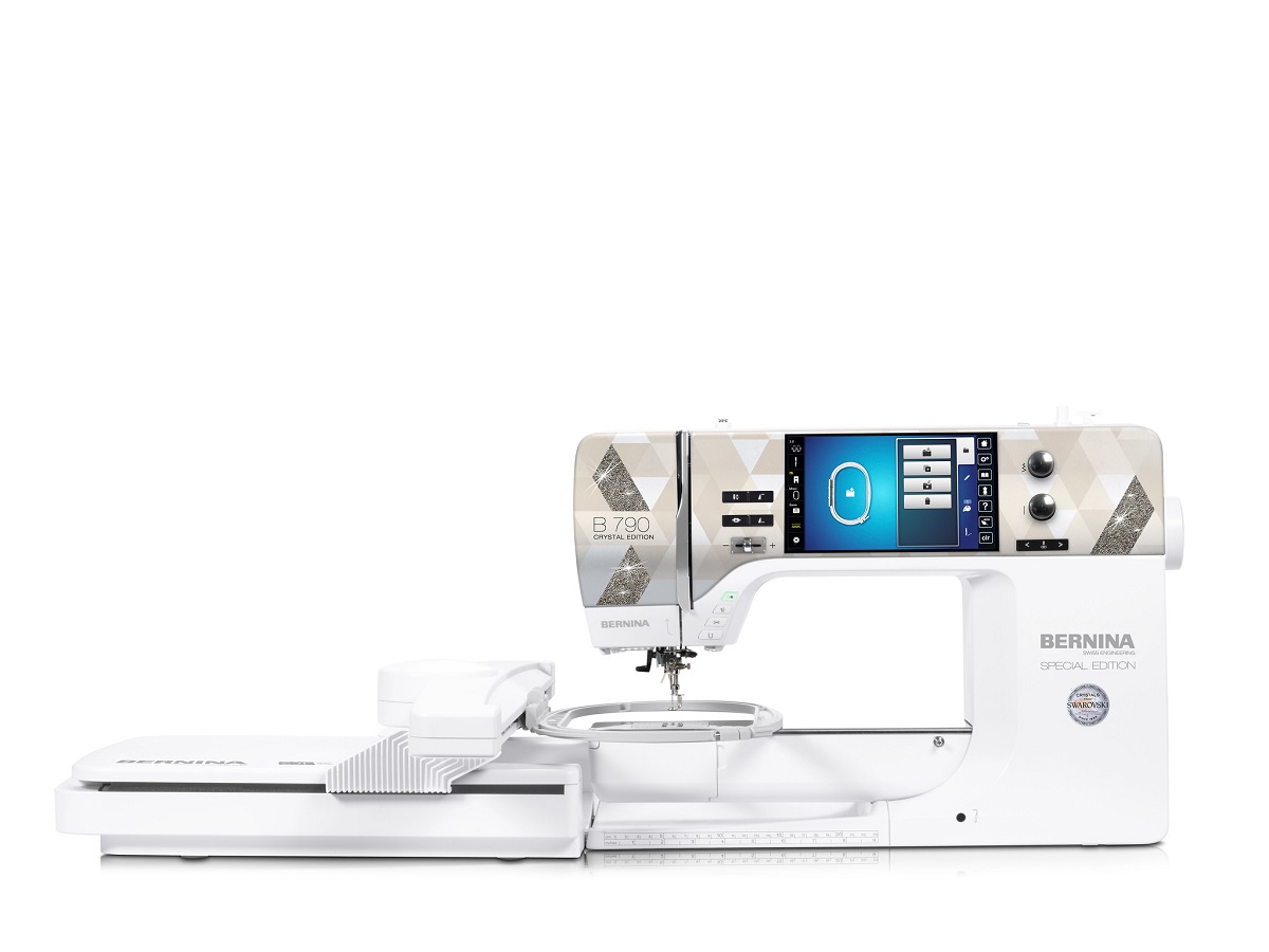 BERNINA 790 Plus Crystal Edition inkl. SDT-Stickmodul v. 2021 Junge second-Hand